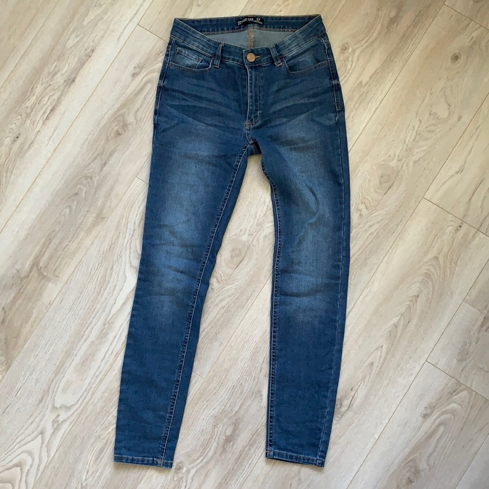 Design Lab Mid-Rise Skinny Jeans Sz 27